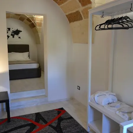 Benny Houses E Apartment *