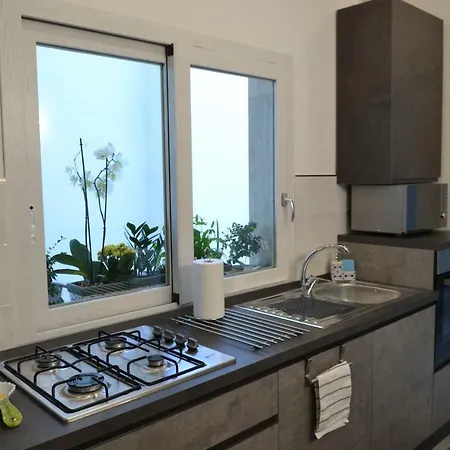Benny Houses E Apartment